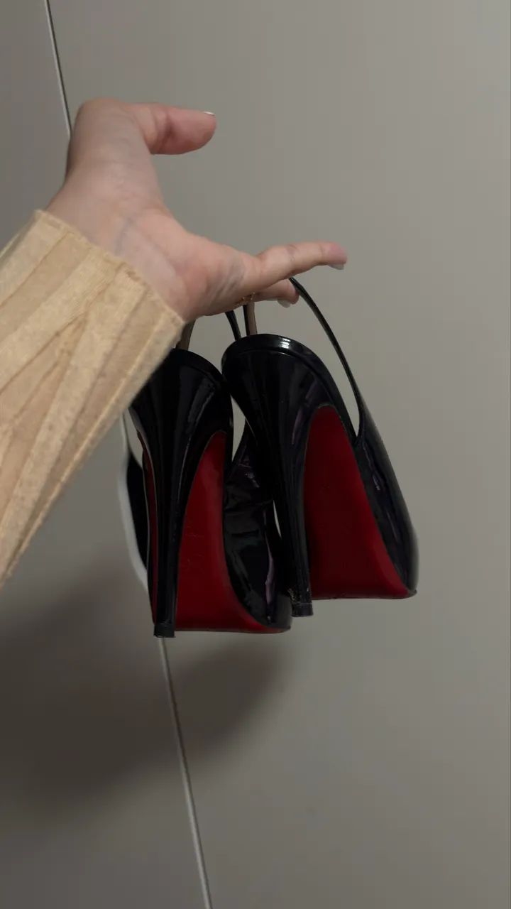 SAPATO LOUBOUTIN  - Foto 2