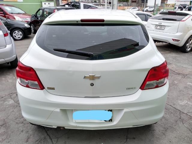 Gm - Chevrolet Onix - Foto 8