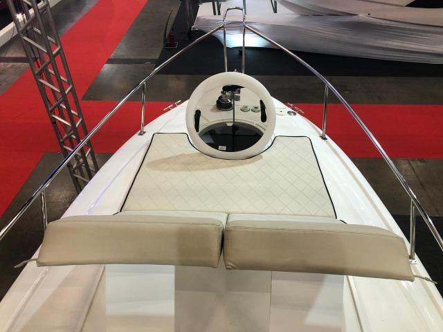 Lancha Real 330 Special Edition Modelo 2019 - Condição Especial - Barco Novo !!! - Foto 3