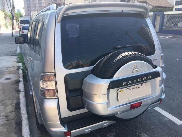 Pajero Full HPE 3.8 V6 Gasolina automática 4x4 com teto solar 7 lugares ano 2010 - Foto 2
