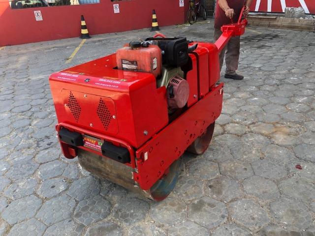 Rolo Compactador Reformado de 2 cilindros manual 750 - Foto 5