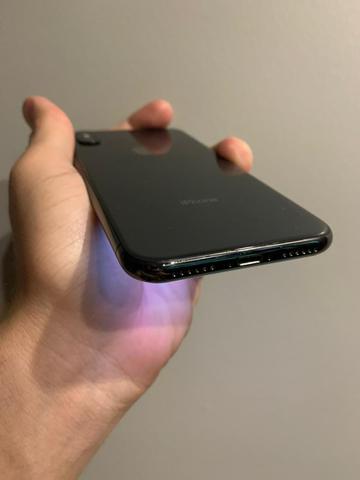 IPhone X 64Gb seminovo com todos acessórios - Foto 5