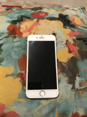 Vendo IPhone 6S dourado com 16g - Foto 2