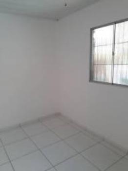 Alugo casa 2/4 rua da Amendoeira, Pituaçu - Foto 8