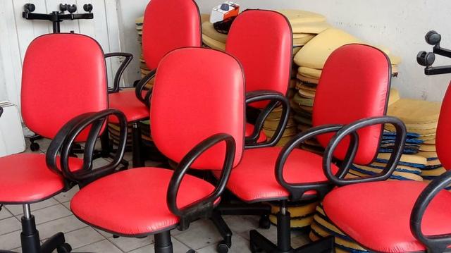 Serviços de Reformas Cadeiras Escolares e Escritórios - Foto 2