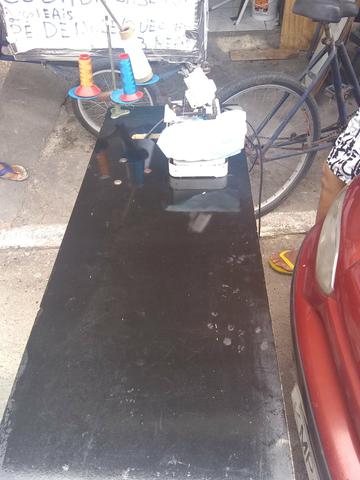 Vendo máquina de costura - Foto 2