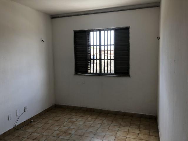 Apartamento - condomínio José Bastos