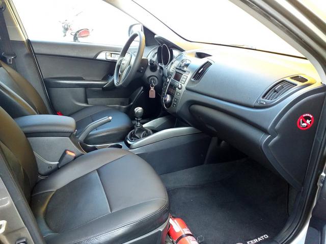 KIA CERATO 2010/2011 1.6 EX3 SEDAN 16V GASOLINA 4P MANUAL - Foto 8