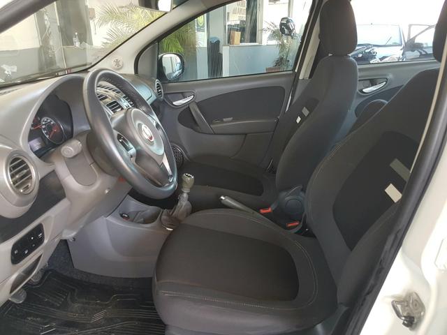 Fiat Grand Siena 1.6 Branco 2016 - Foto 7