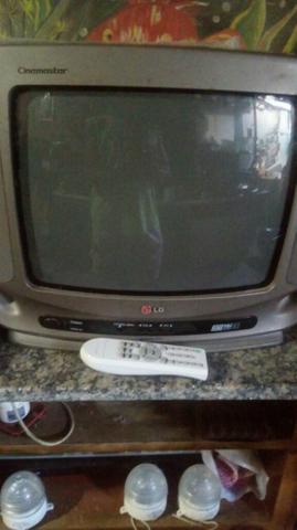 TV. de 14 polegadas c/ cconversor180,00
