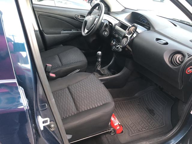 Etios 2015 - Foto 7
