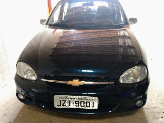 Corsa 1.6 ano 01 Hatch 4 portas completo menos direção