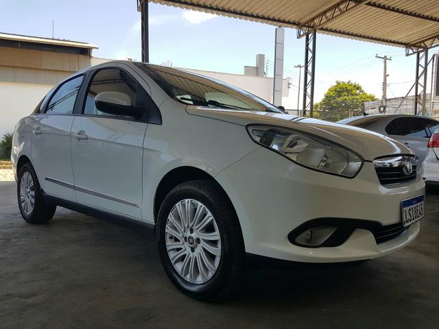 Fiat Grand Siena 1.6 Branco 2016 - Foto 4