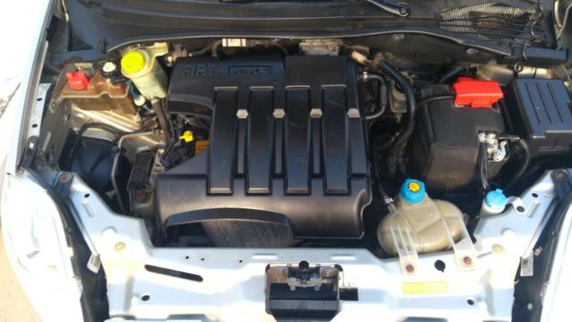 Fiat Punto ELX 1.4 2009/2010 Flex 8V, 5 portas, Cor prata - Foto 17