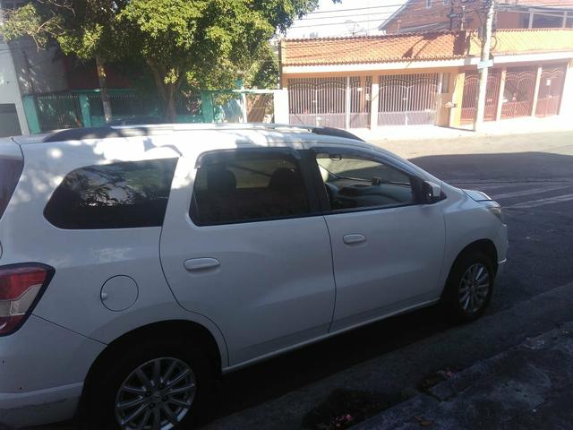 Spin 2015 LT 1.8 Eco Flex automática 5P - Foto 2
