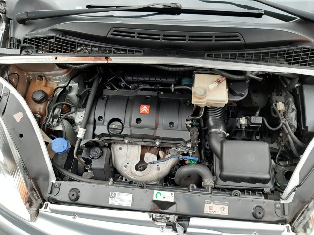 Vendo Picasso Xsara 2006 câmbio manual! - Foto 8