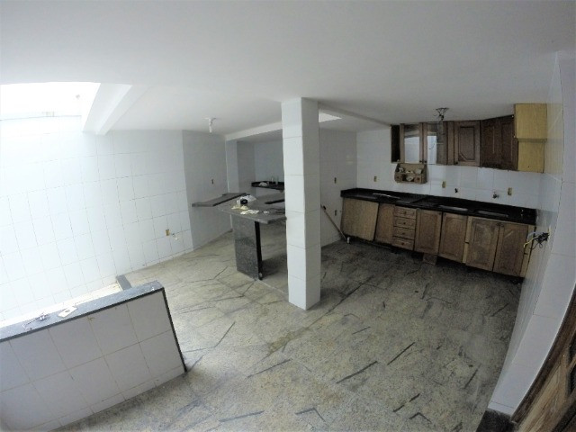 Alugo Casa Comercial / Residencial em Jucutuquara com 387m² e 5 quartos - R$ 5.000 - Foto 6