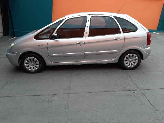 Vendo Picasso Xsara 2006 câmbio manual! - Foto 10