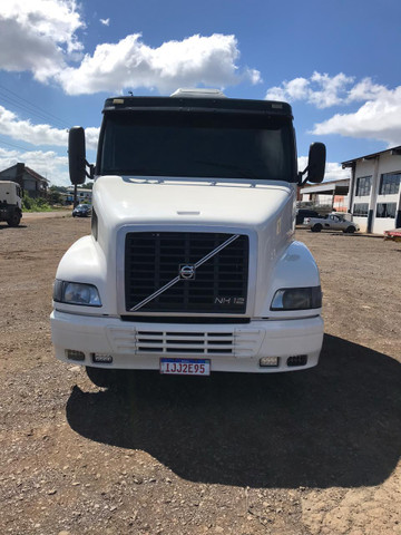 VOLVO NH12 380 ano 2000 - Foto 2