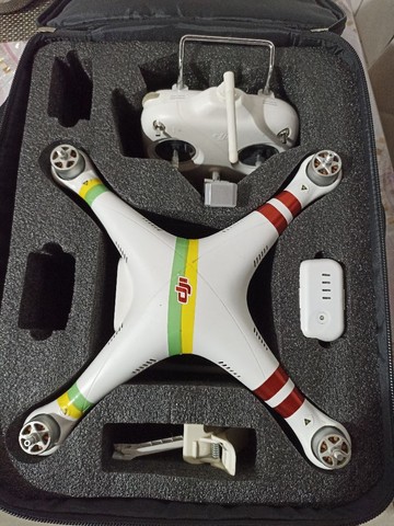 Drone DJI Phantom 3 Standard Leia a descrição 