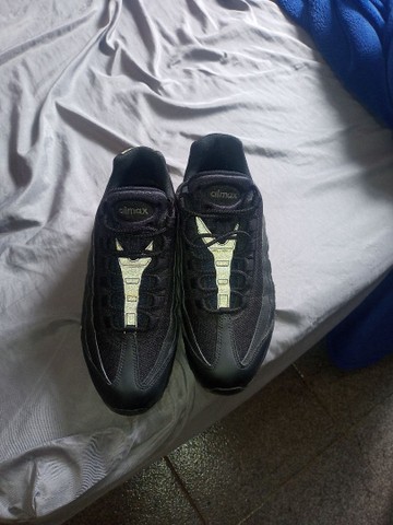 Air Max 95 original essential, número 41 - Roupas e calçados - Guadalupe,  Rio de Janeiro 1032691307 | OLX