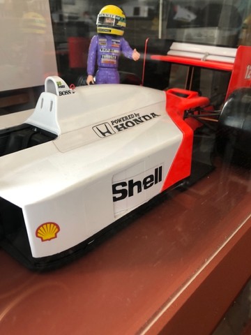 McLaren Honda MP4/4 1/8 - Foto 3