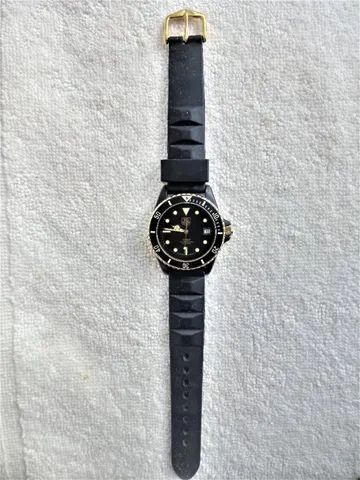 Rel gio TAG Heuer 1000 Professional Diver 980.029N 200m Preto