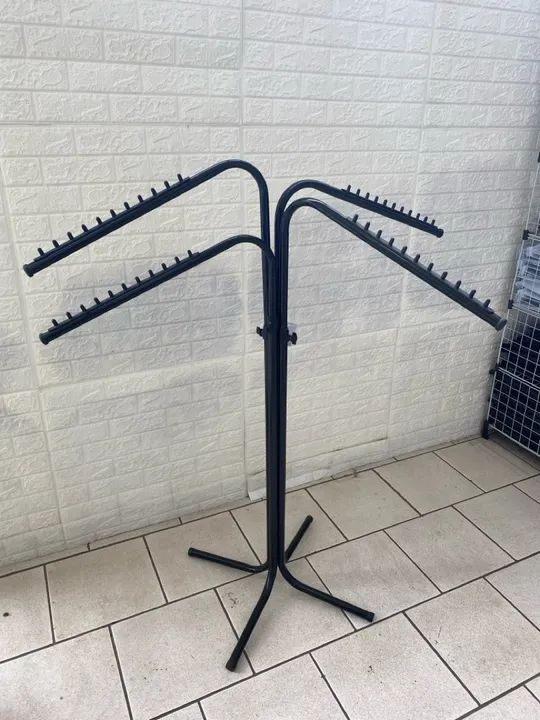 Arara de 4 braços - Preta
