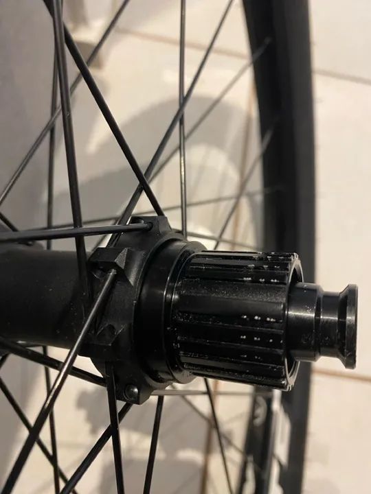 Rodas absolute com cubo jowbone microspline 