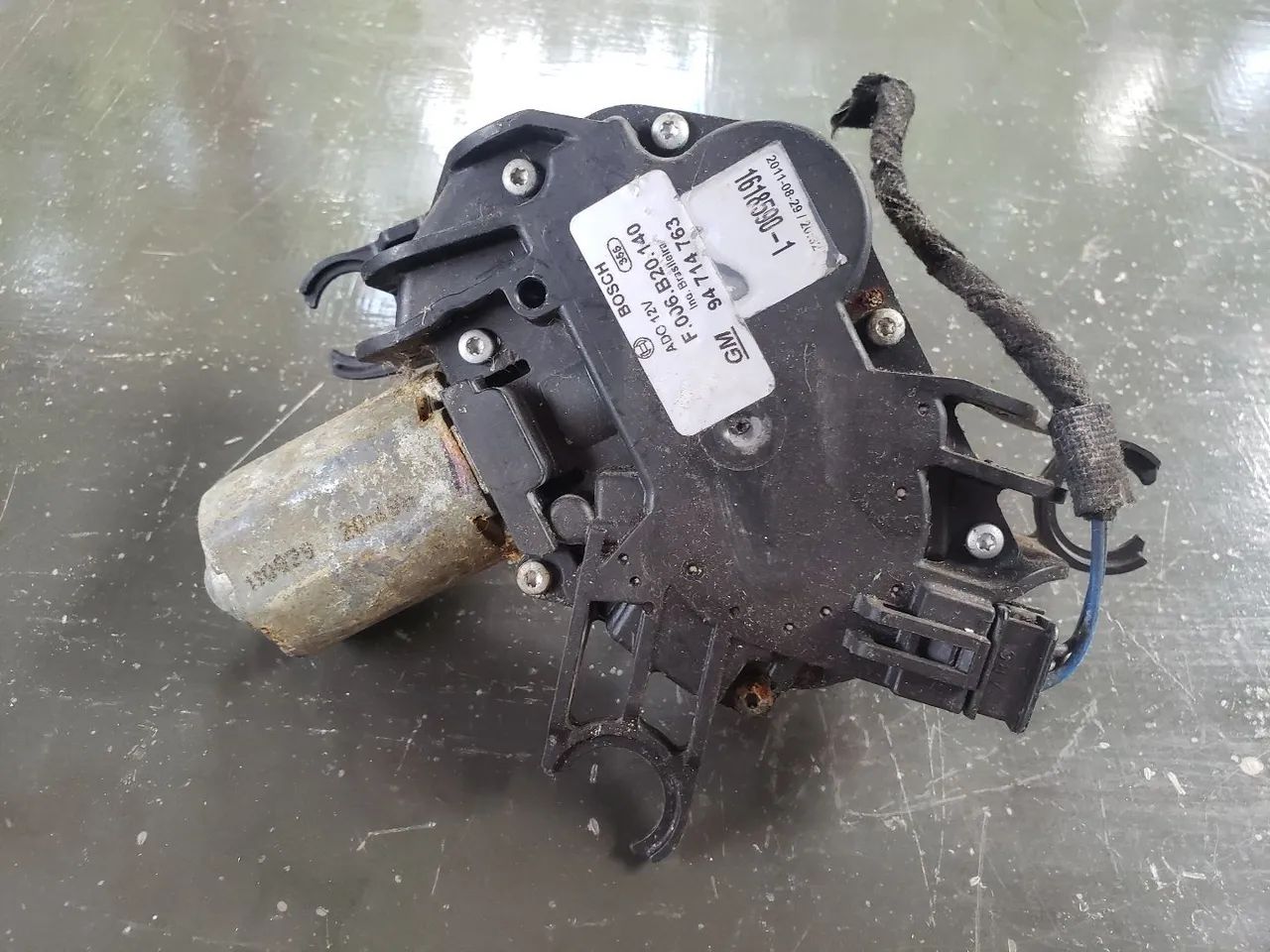 Motor limpador traseiro GM agile 09 a 15 original - Foto 2
