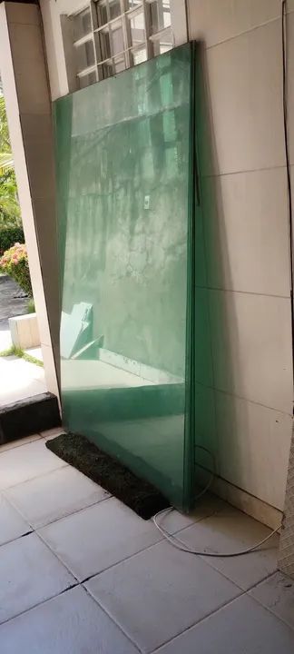 Vidro Verde 6mm / dimen 2,00 x 1,29 m - VALOR INDIVIDUAL  