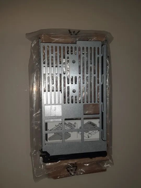 Gaveta para discos SSD, SATA E SAS servidores dell (desktop) - Foto 5