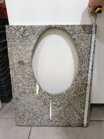 Tábua de pedra para pia de banheiro