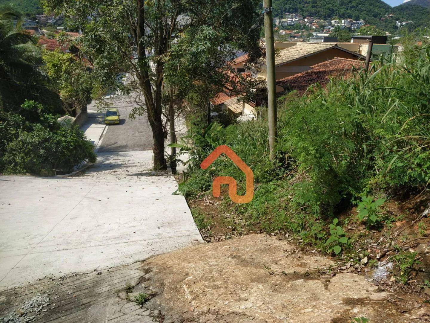 Terreno à venda, 720 m² por R$ 600.000,00 - Piratininga - Niterói/RJ