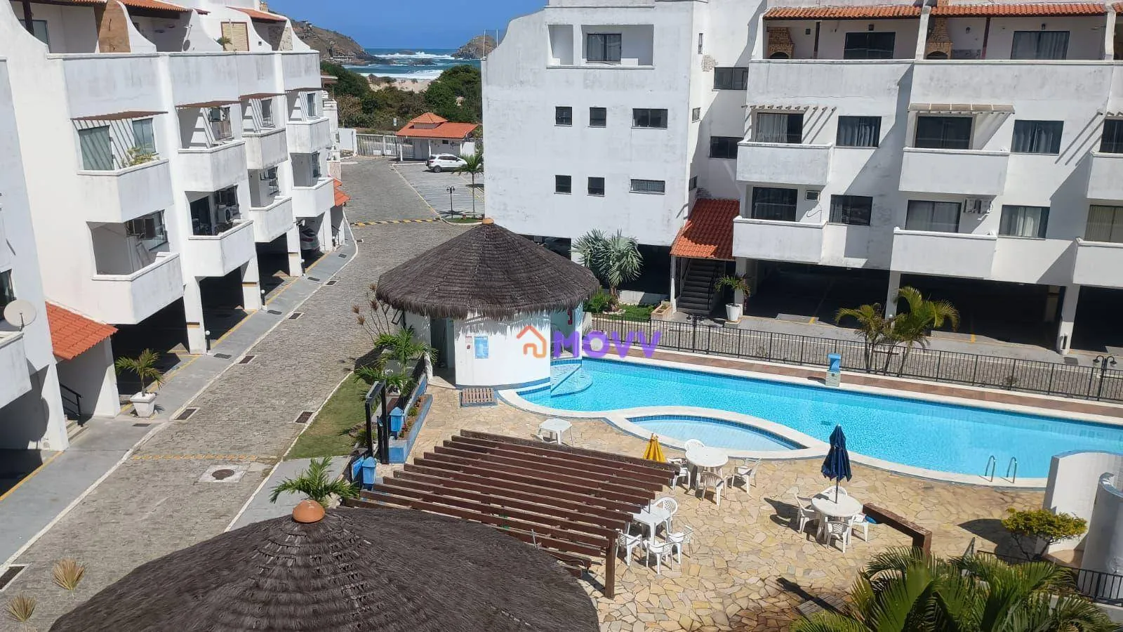 Cobertura com 2 dormitórios à venda, 96 m² por R$ 700.000,00 - Praia Grande - Arraial do C