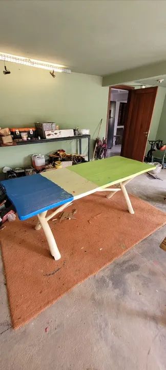 Mesa de Madeira maciça