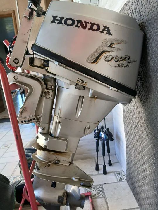 Conjunto completo barco/motor e carreta