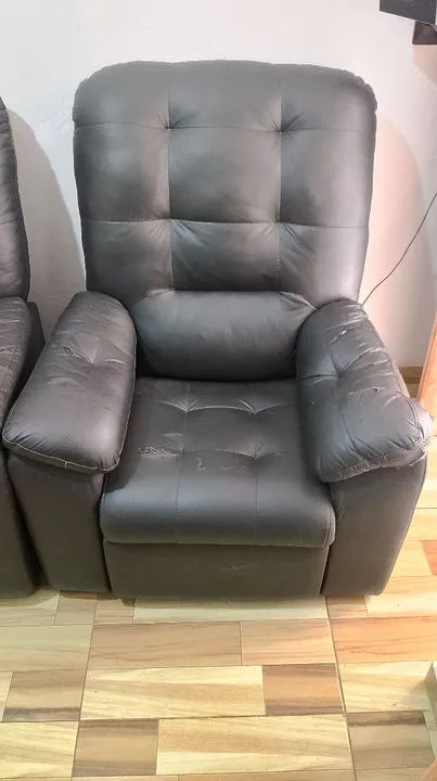 Poltronas Reclináveis (3 unidades) Trocar o tecido  - Foto 2