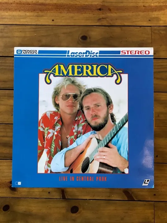 Laserdisc America - Live In Central Park