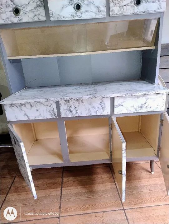 Armário de Cozinha em MDF com 6 Portas e Tampo em Mármore - Foto 4