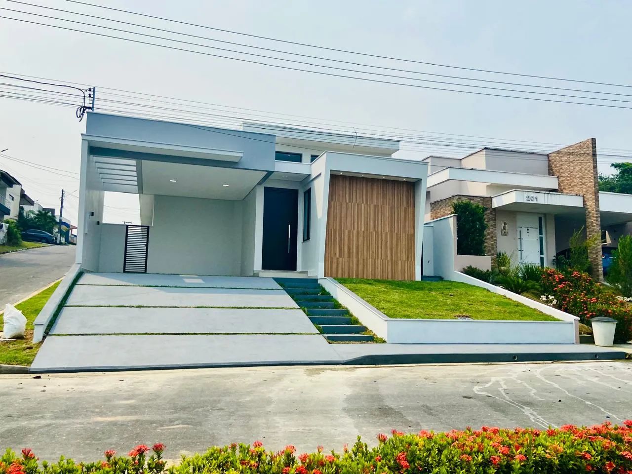 Casa Térrea no Condomínio Reserva Do Parque de 192m² / 3 Suítes Área Gourmet na Ponta Negr