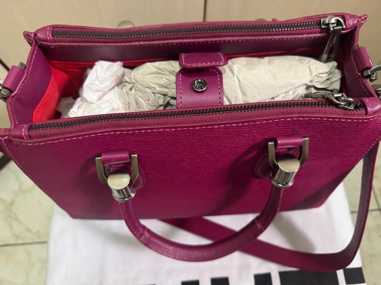 BOLSA TOTE GRANDE NEW LORENA COURO AMENDOA   - Foto 6
