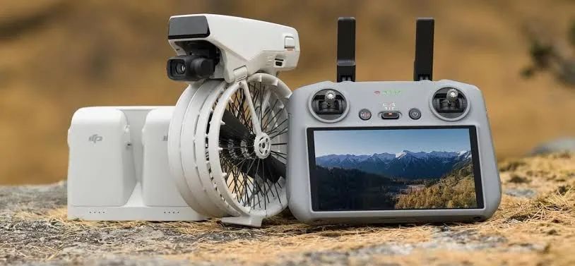 Drone DJI FLIP COMBO Novo