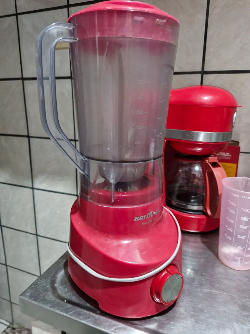 Liquidificador Vermelho - Britânia  - Foto 5