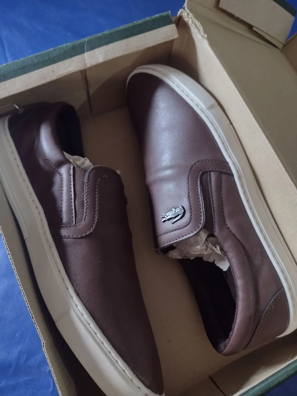 Tênis Lacoste Slip On Marrom - Novo n40