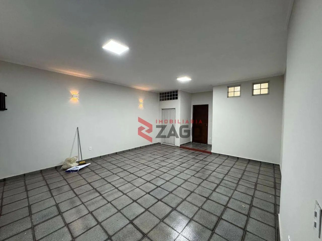 Casa com 4 dormitórios para alugar, 278 m² por R$ 4.686/mês - Mercês - Uberaba/MG - Foto 3