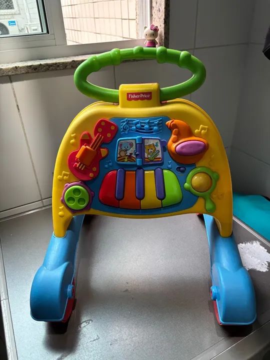 Andador Fisher-Price Musical