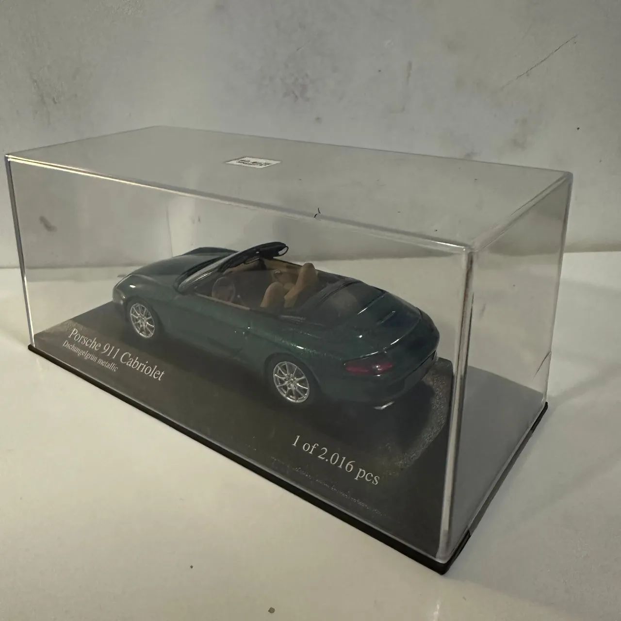 Porsche 911 Cabriolet verde brilho - ed limitada - Escala 1:43 - Foto 3