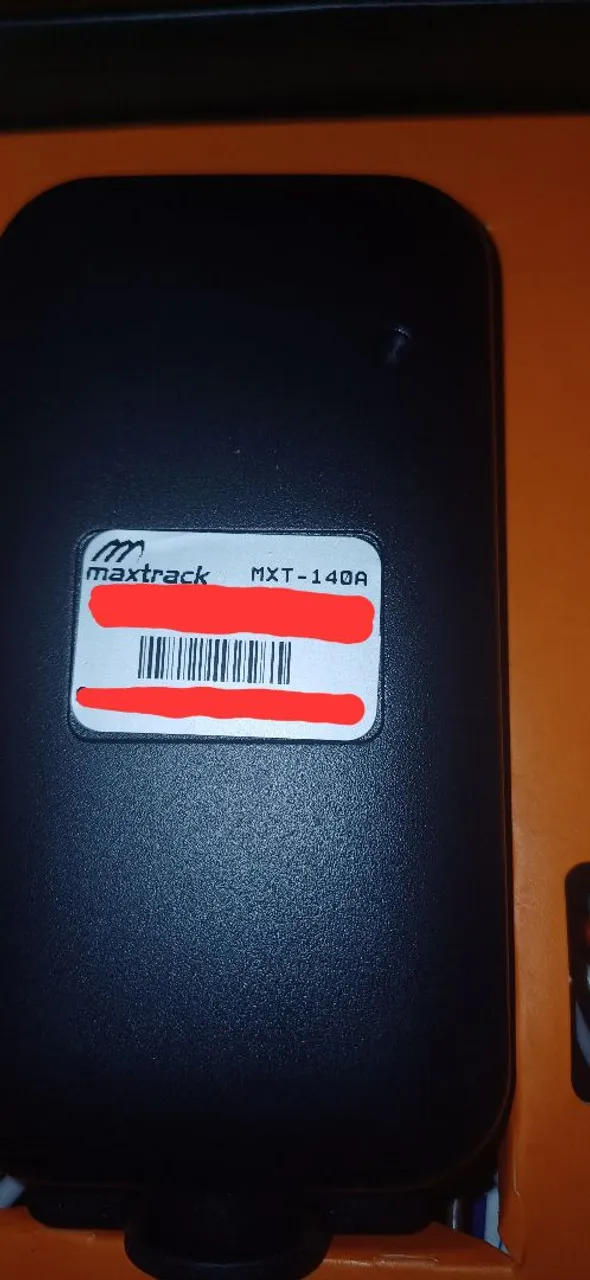 Rastreador Veicular MaxTrack MXT-140A