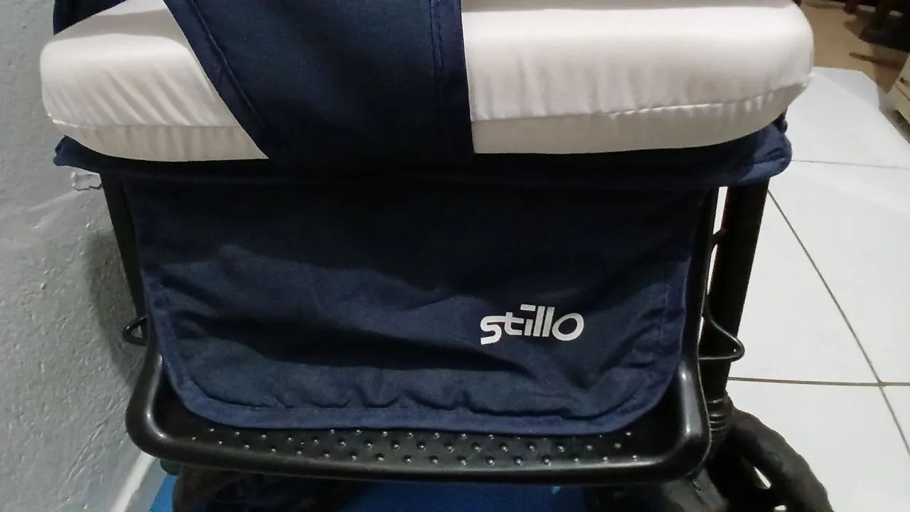 Carrinho de bebê  Stillo supremo 15 kg